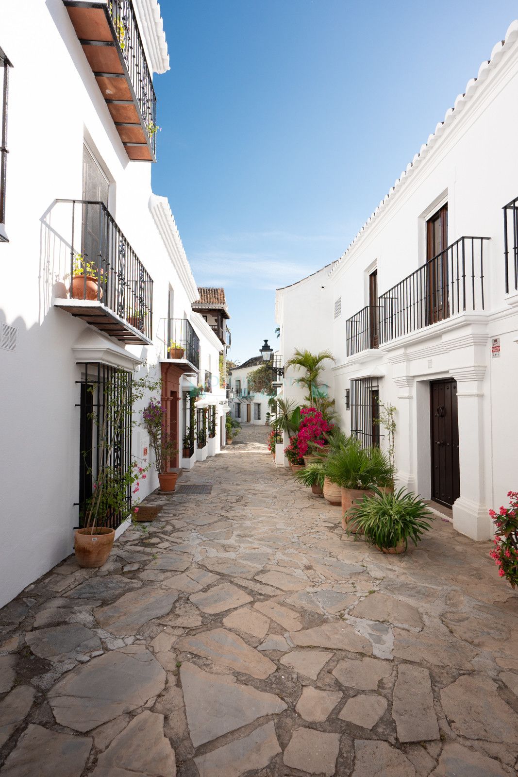 Town House for sale in Marbella Golden Mile