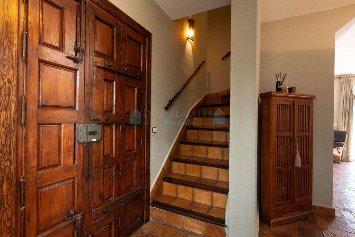 Town House for sale in Marbella Golden Mile