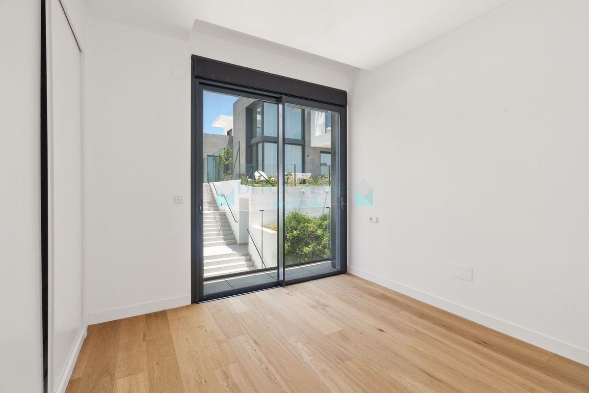 Semi Detached Villa for sale in Rio Real, Marbella East