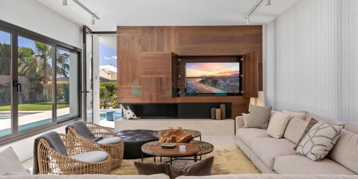 Villa for rent in Benahavis