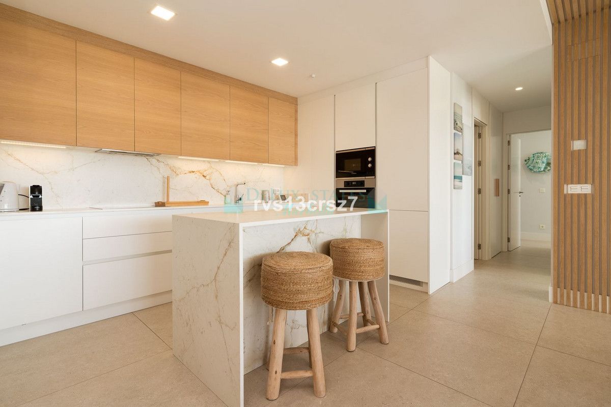 Apartment for sale in Benahavis