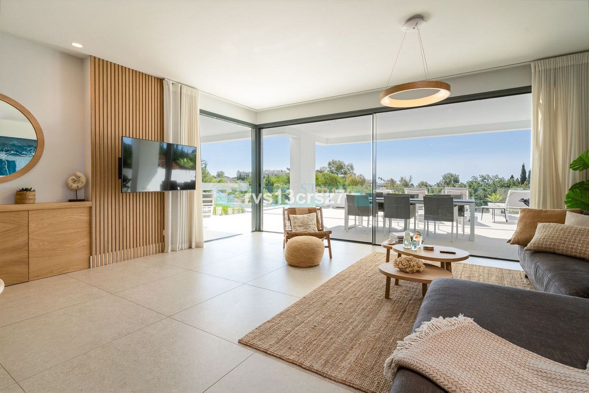 Apartment for sale in Benahavis