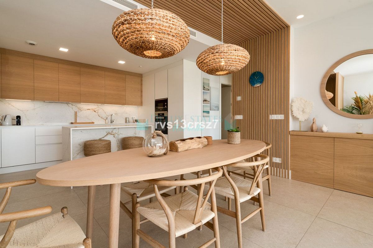 Apartment for sale in Benahavis