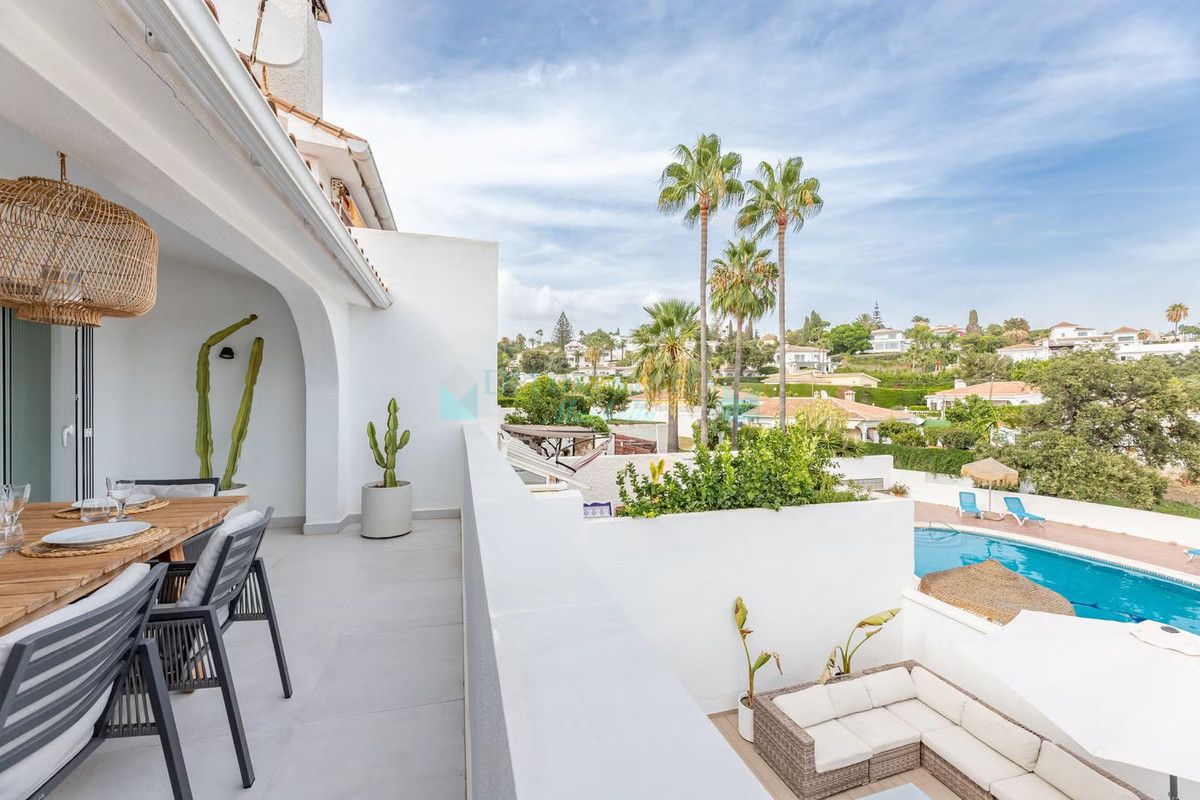 Town House for sale in Elviria, Marbella East