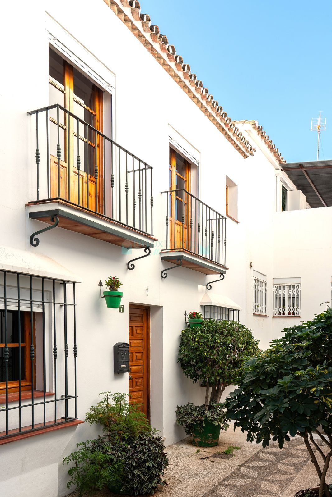 Town House for sale in Estepona