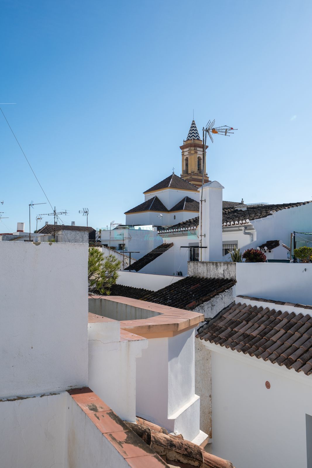 Town House for sale in Estepona