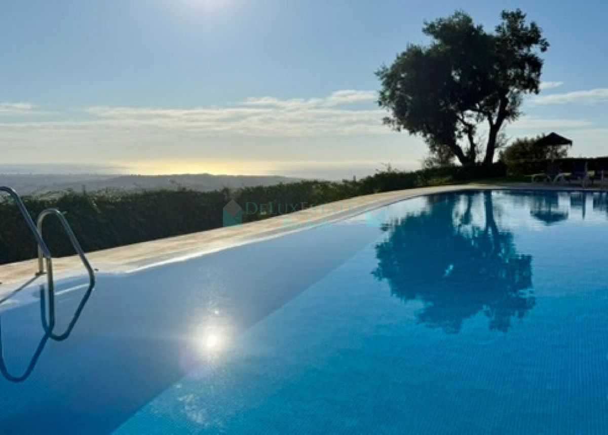 Town House for sale in Elviria, Marbella East