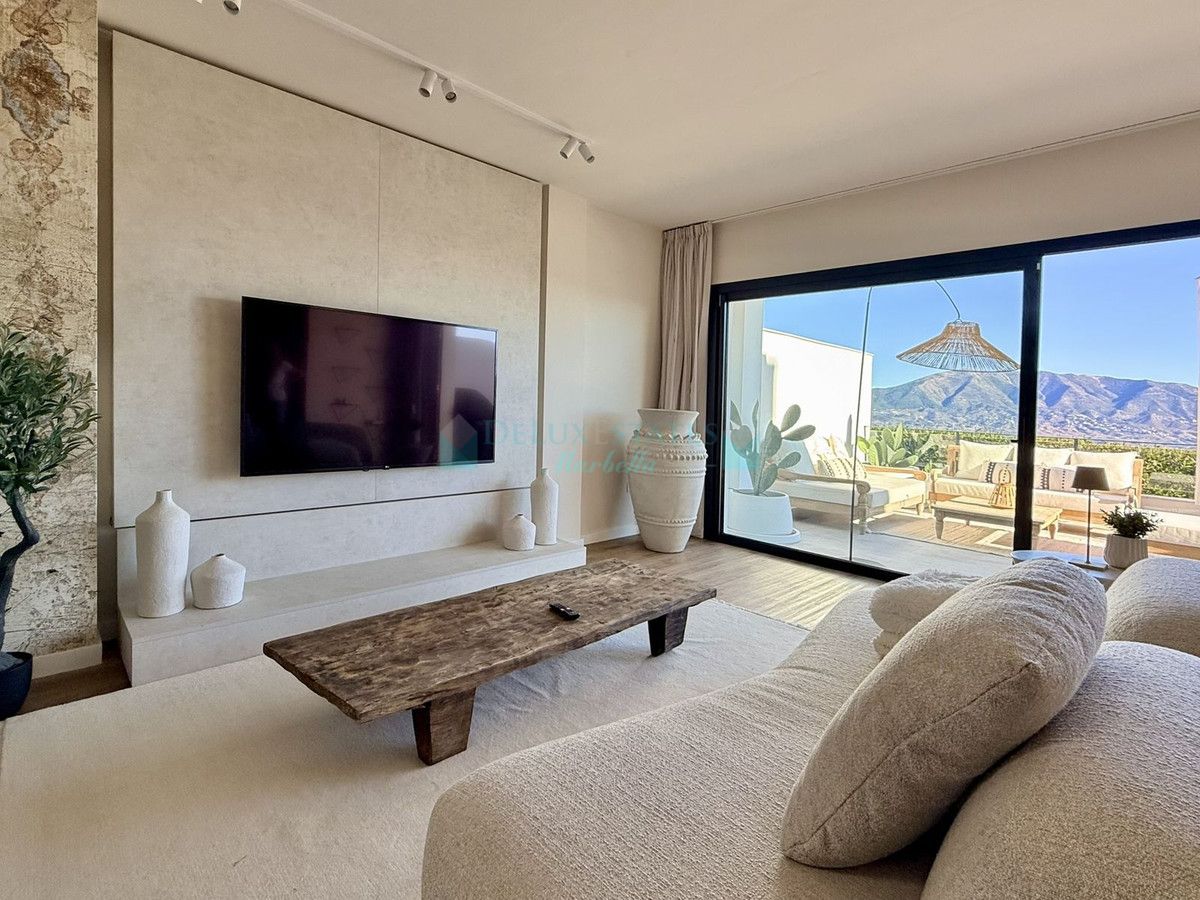Town House for sale in Elviria, Marbella East