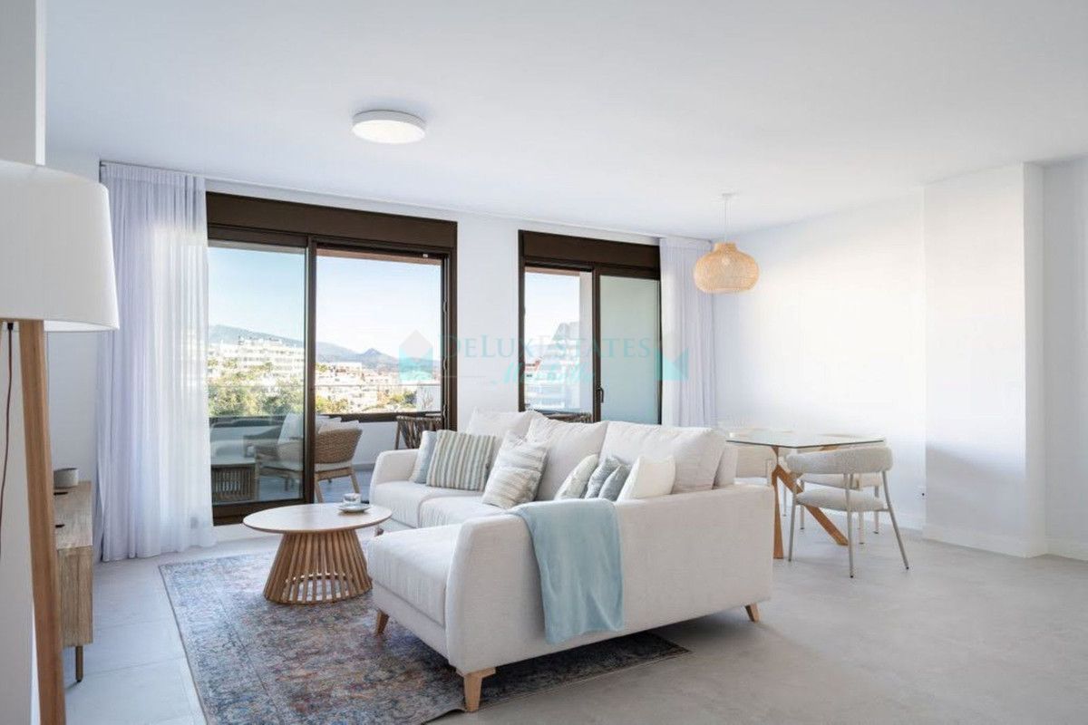 Apartamento en venta en Estepona