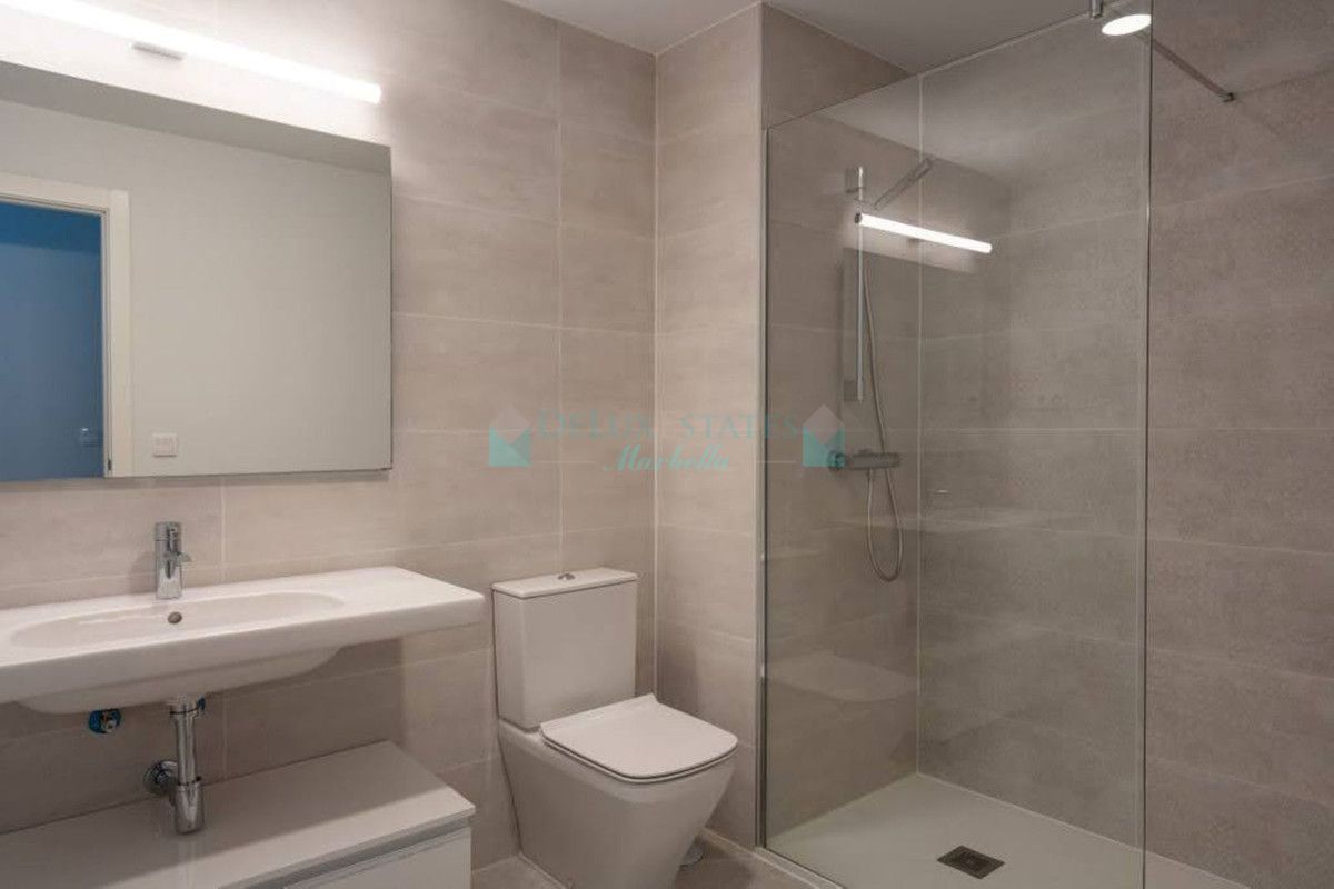 Apartamento en venta en Estepona