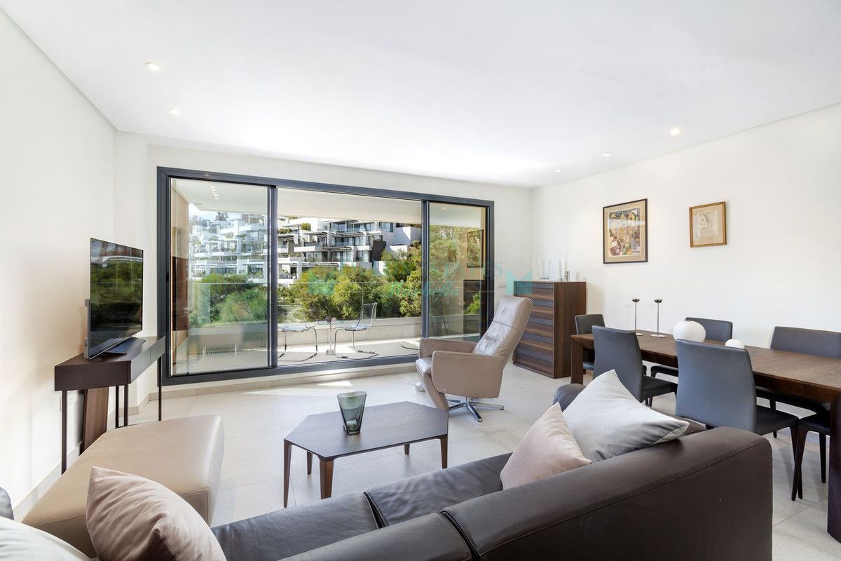 Apartment for sale in Nueva Andalucia