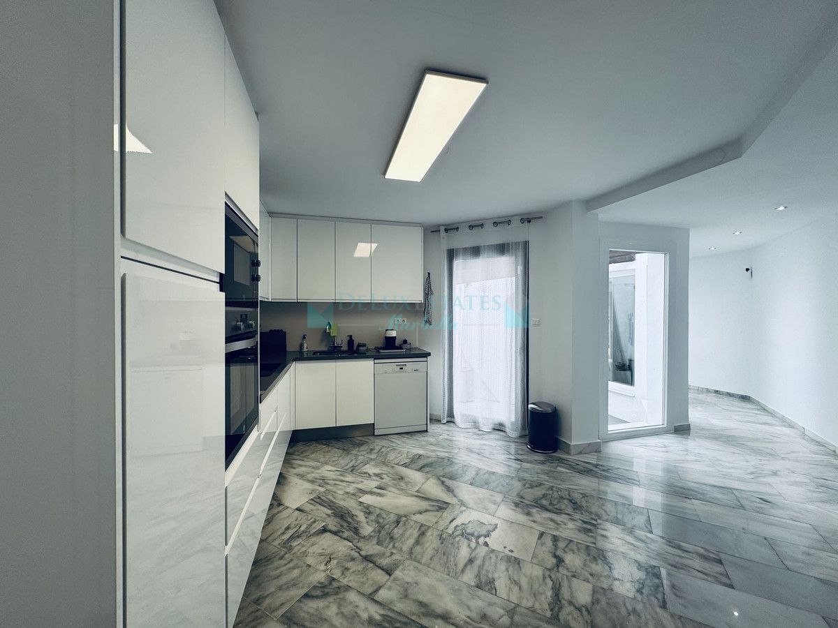 Ground Floor Apartment for sale in Marbella