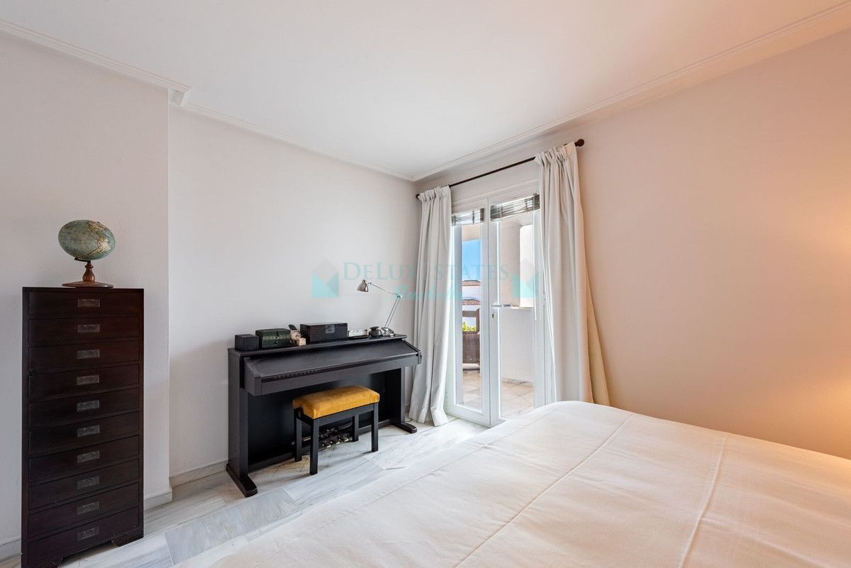 Apartamento en venta en Bel Air, Estepona