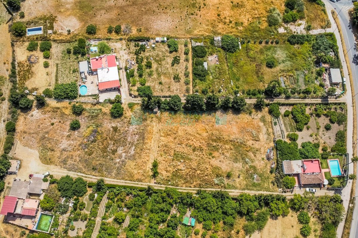 Plot for sale in Estepona