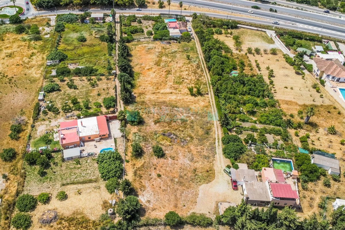 Plot for sale in Estepona