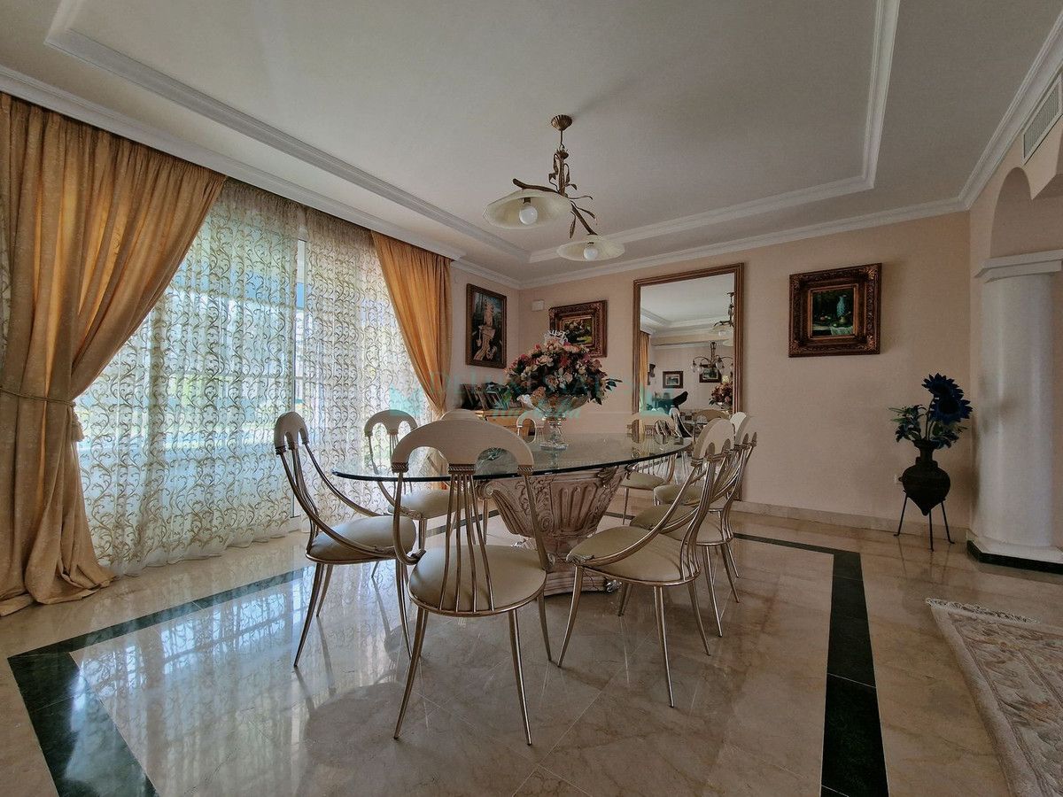 Villa for sale in Guadalmina Baja, San Pedro de Alcantara