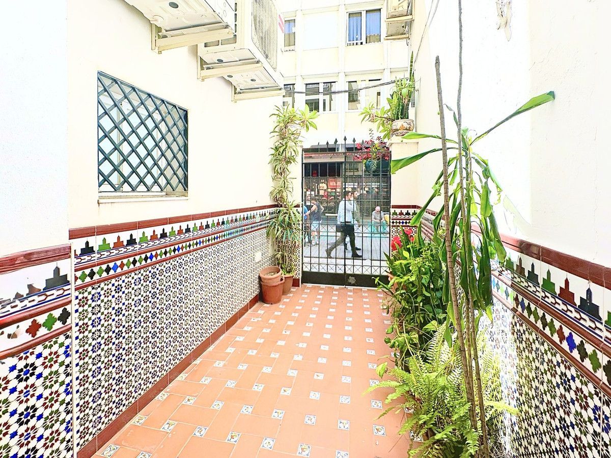 Apartamento en venta en Estepona