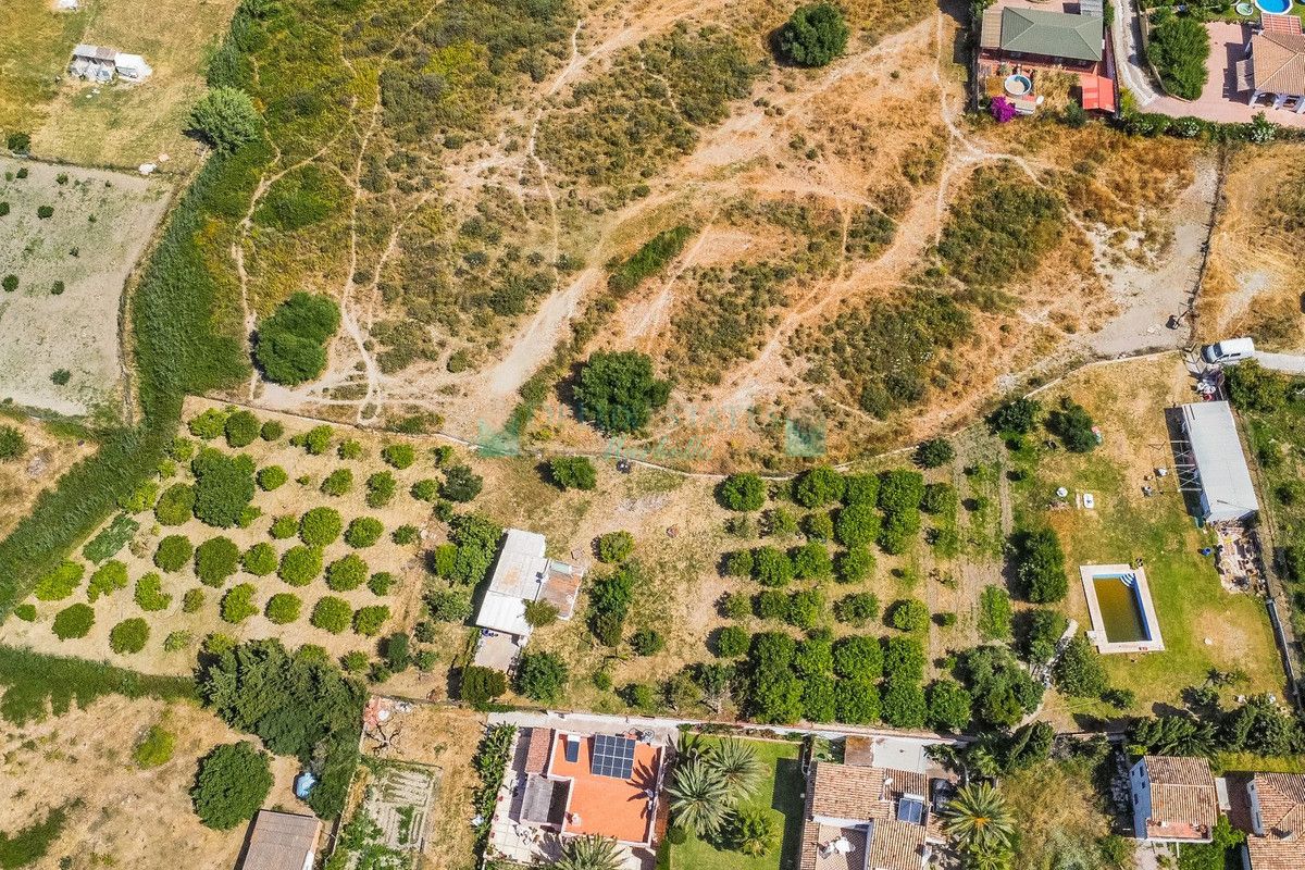 Plot for sale in Estepona