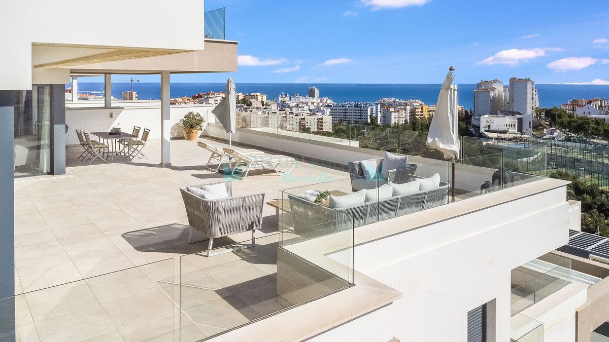 Penthouse for sale in Estepona