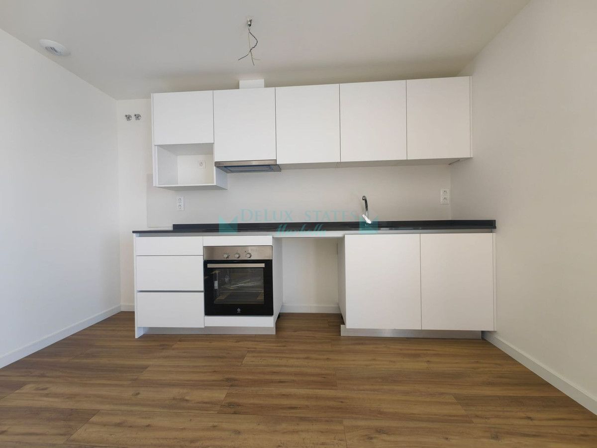 Penthouse for sale in Estepona