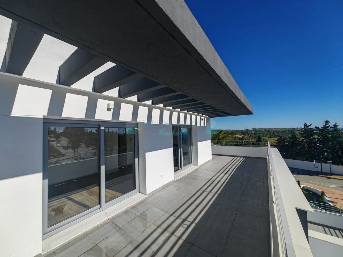 Penthouse for sale in Estepona