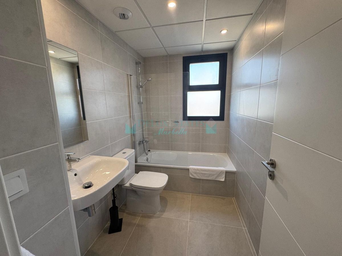 Apartment for rent in Estepona