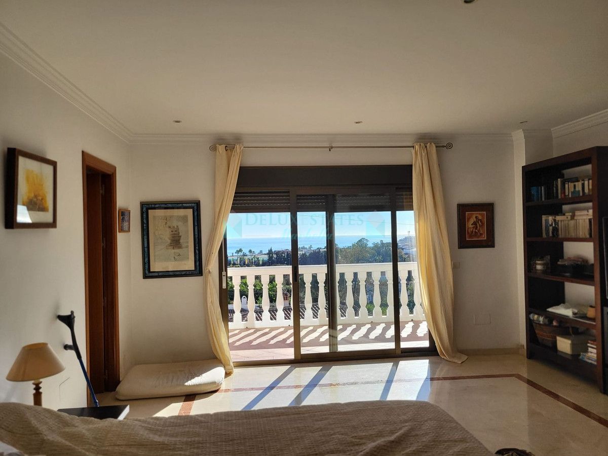 Villa for sale in Marbella