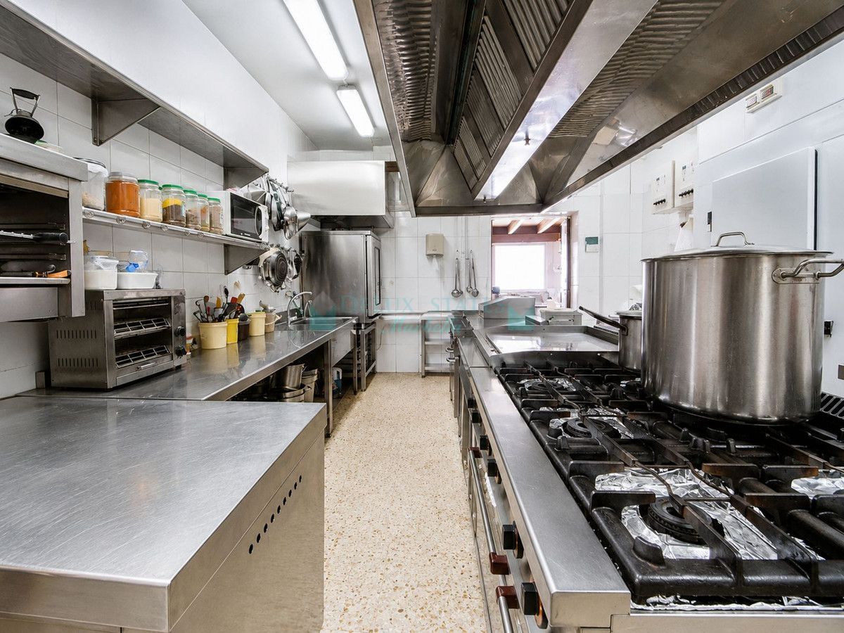 Restaurant for rent in Estepona