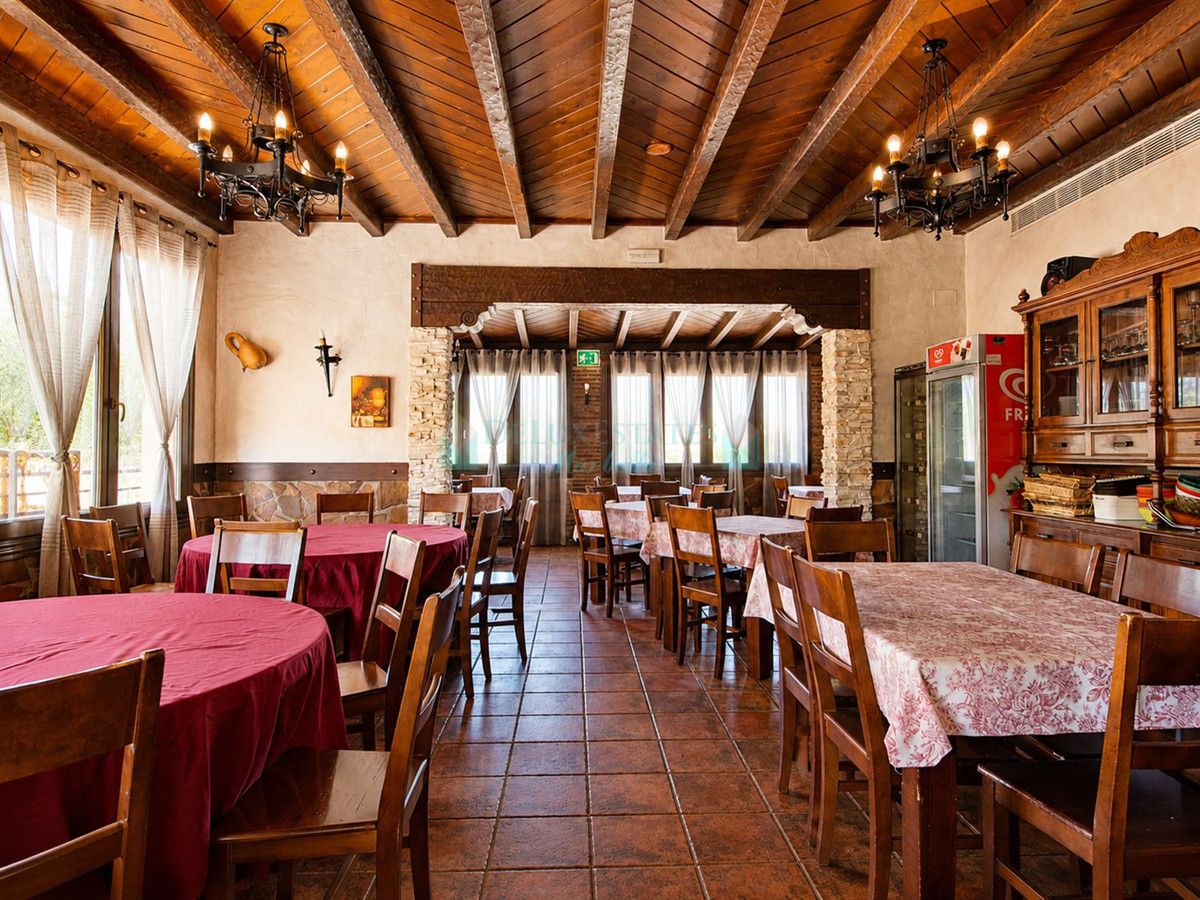 Restaurant for rent in Estepona