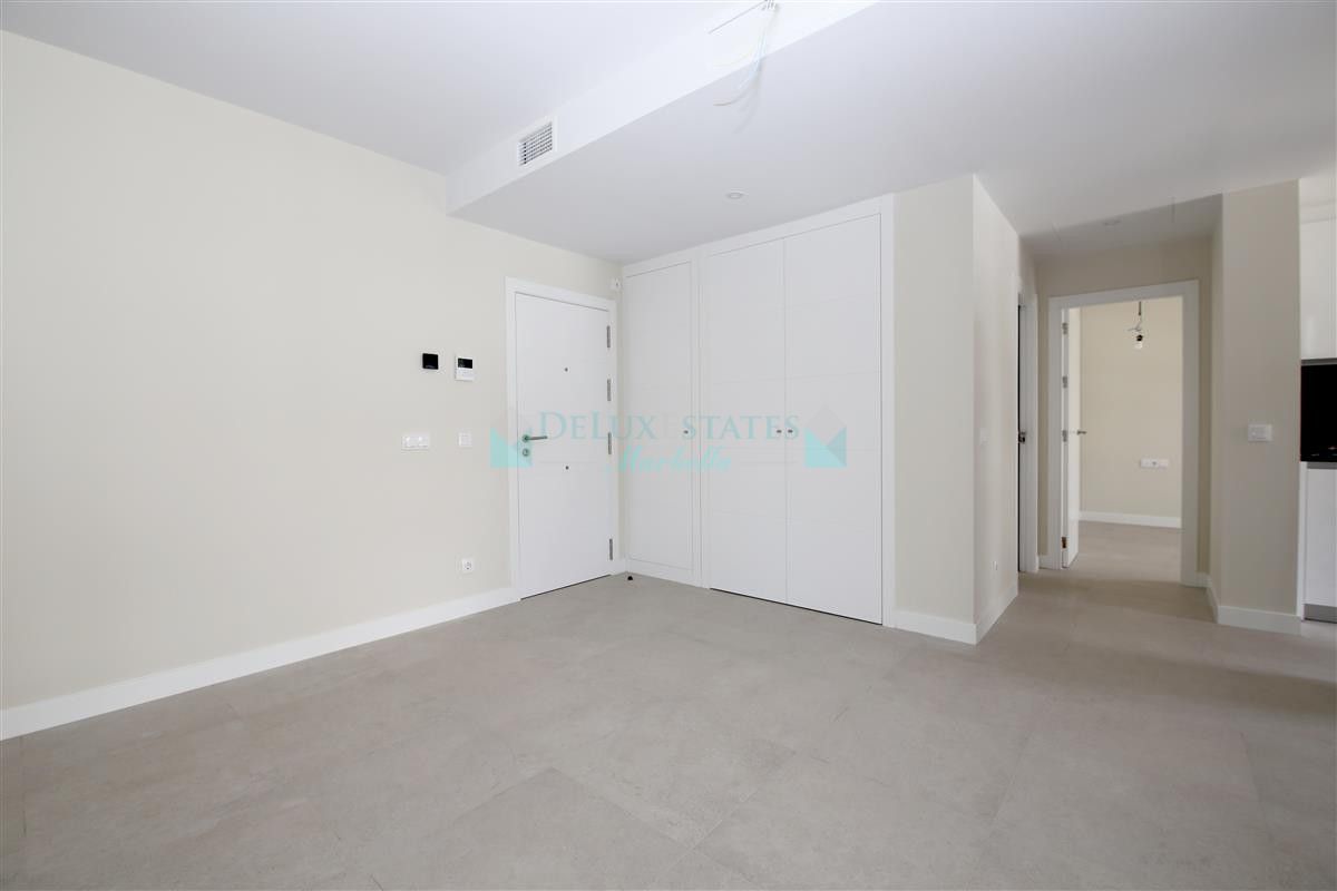 Penthouse for sale in Estepona