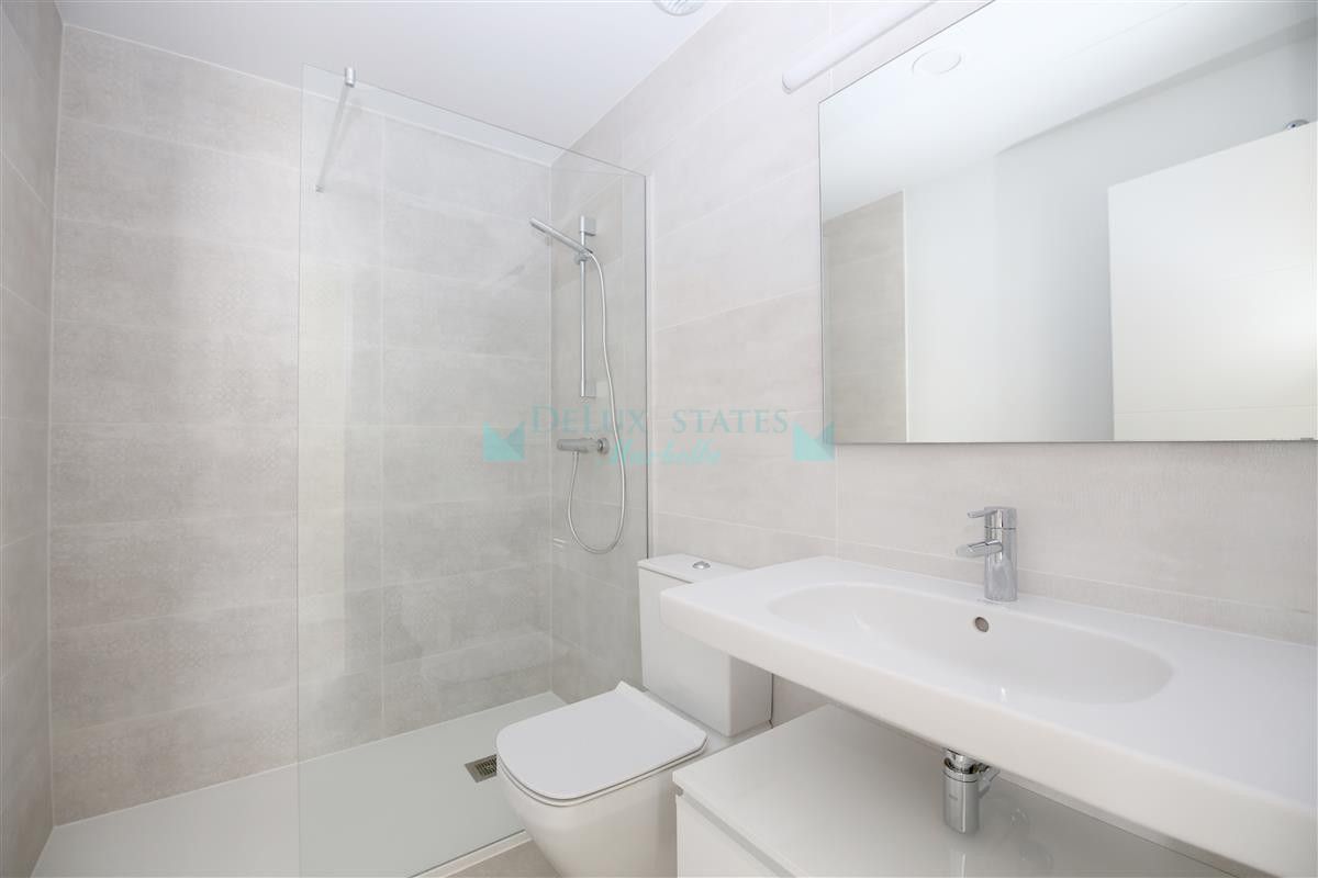 Penthouse for sale in Estepona