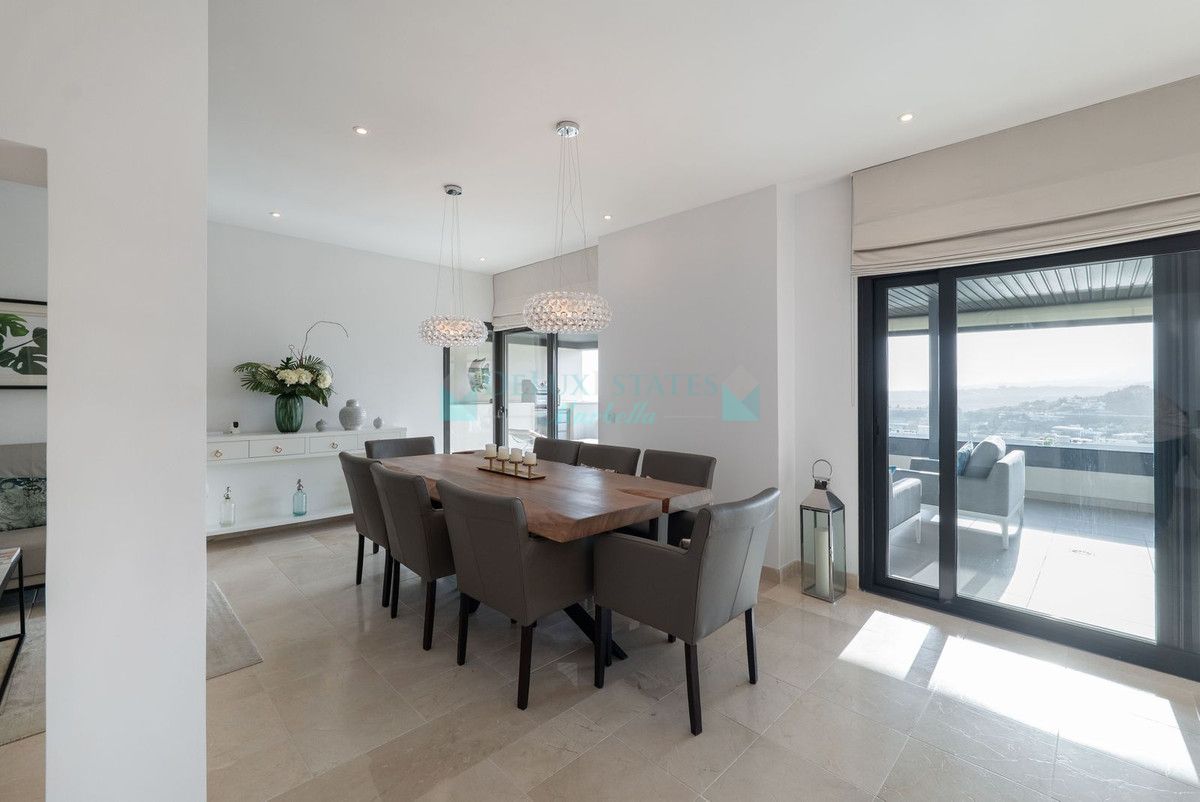 Apartment for sale in Los Flamingos, Benahavis