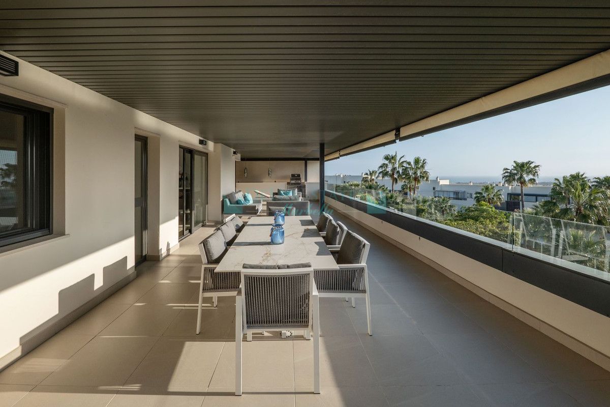 Apartment for sale in Los Flamingos, Benahavis