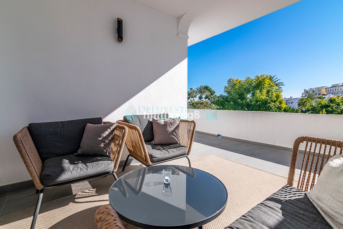 Penthouse for sale in Nueva Andalucia