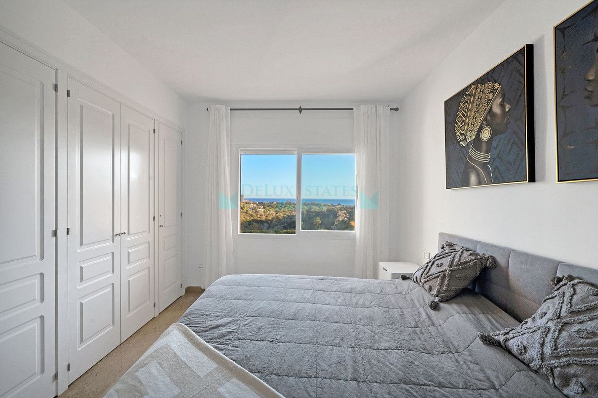Apartamento en venta en Elviria, Marbella Este