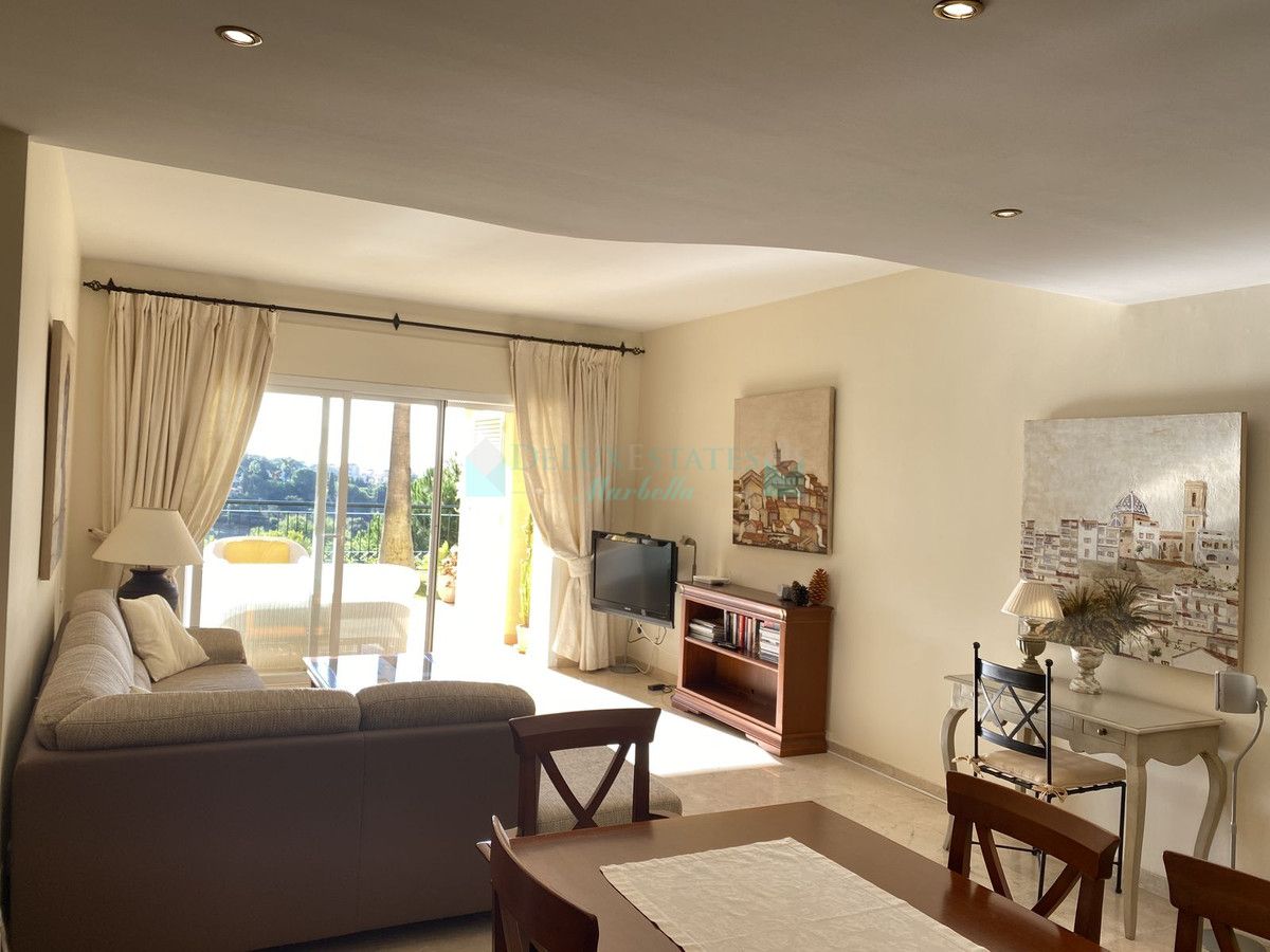 Apartamento Planta Baja en venta en Elviria, Marbella Este