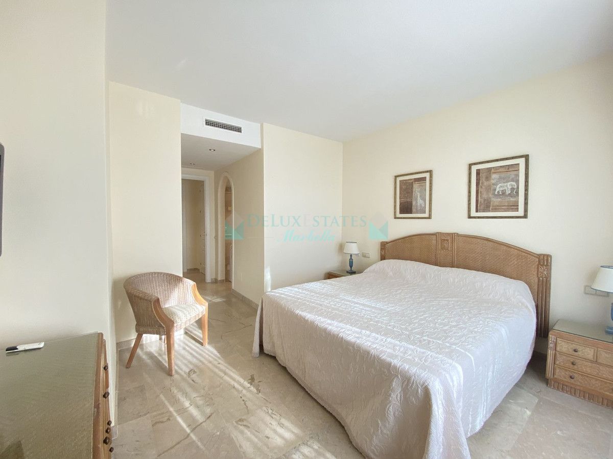 Apartamento Planta Baja en venta en Elviria, Marbella Este