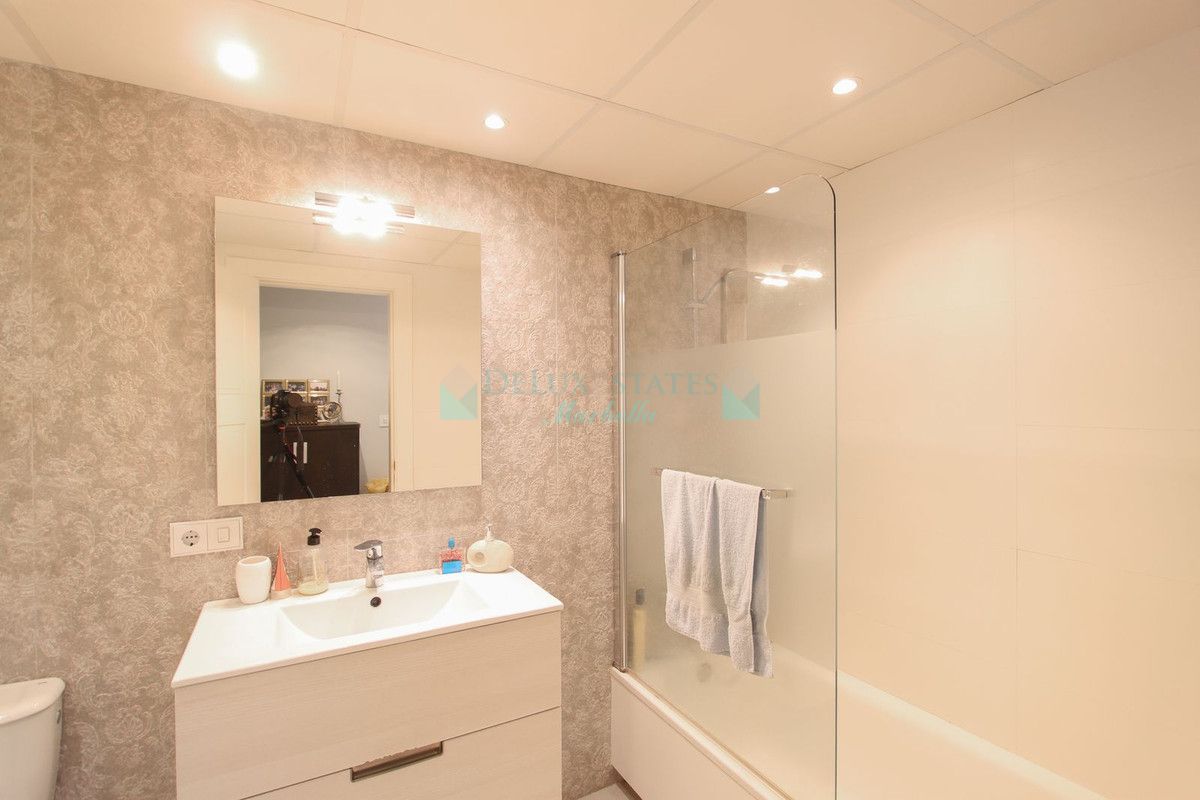 Ground Floor Apartment for sale in Guadalmina Alta, San Pedro de Alcantara