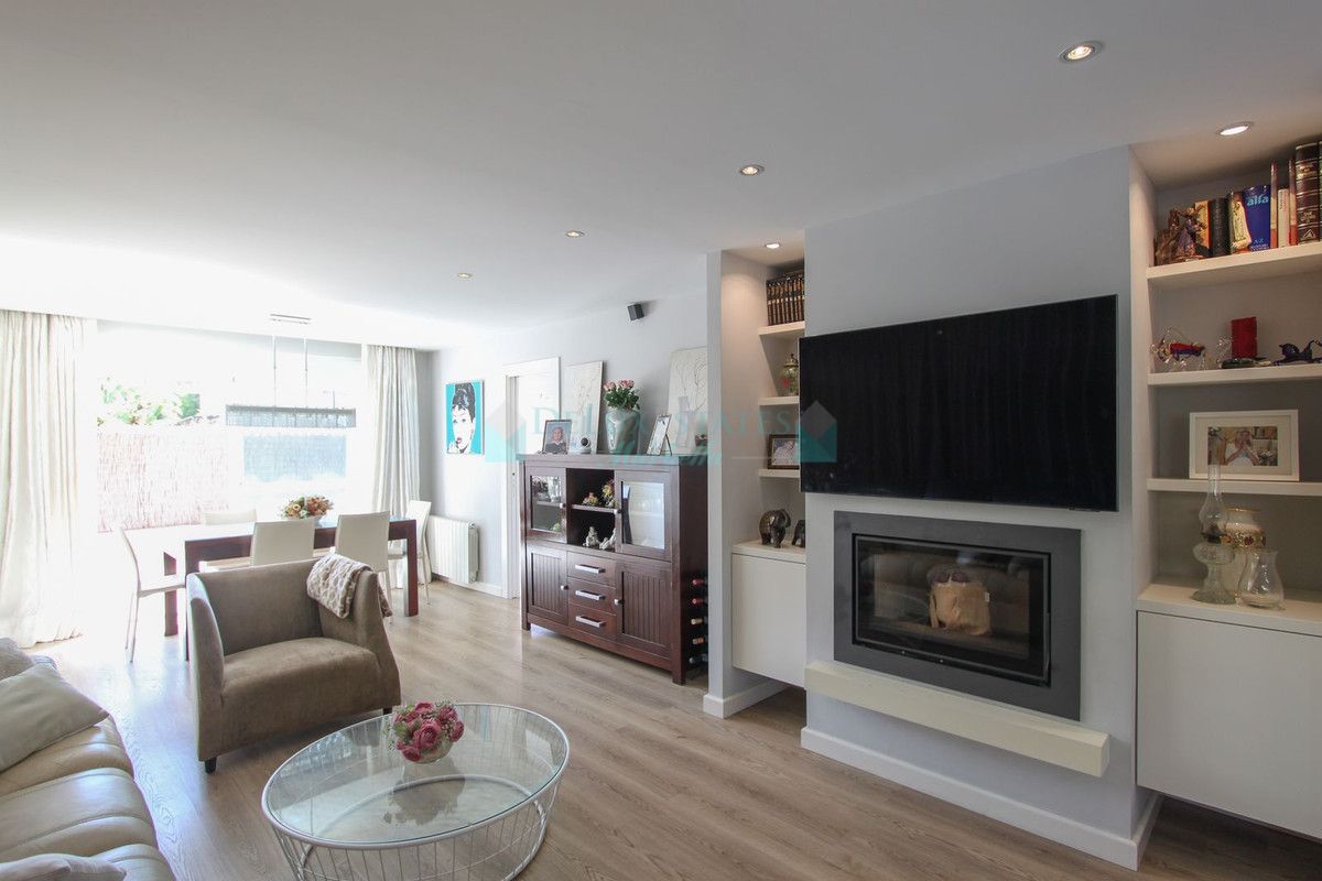 Ground Floor Apartment for sale in Guadalmina Alta, San Pedro de Alcantara