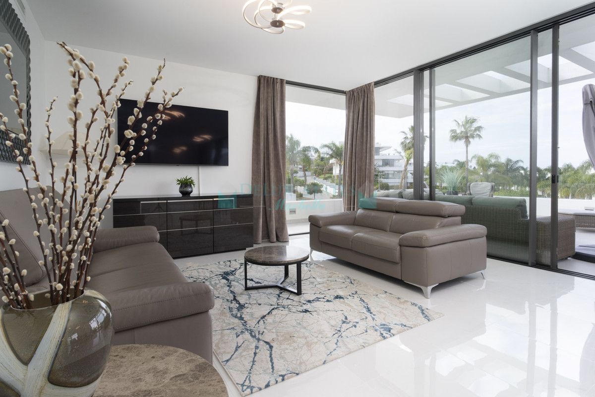 Penthouse for sale in Estepona
