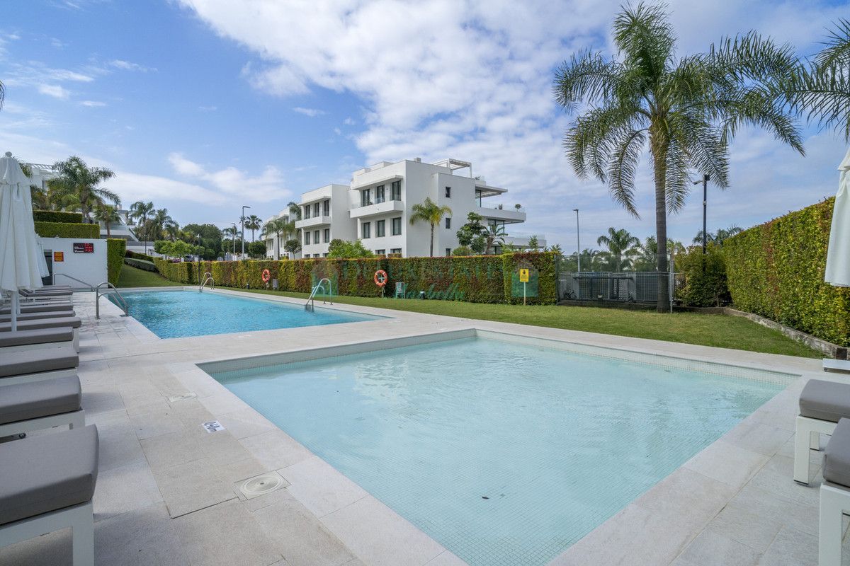 Penthouse for sale in Estepona