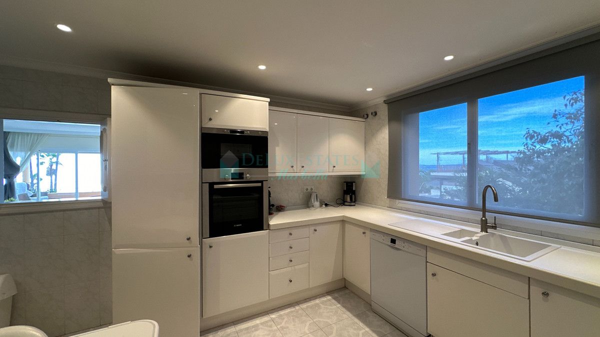 Ático en alquiler en Estepona