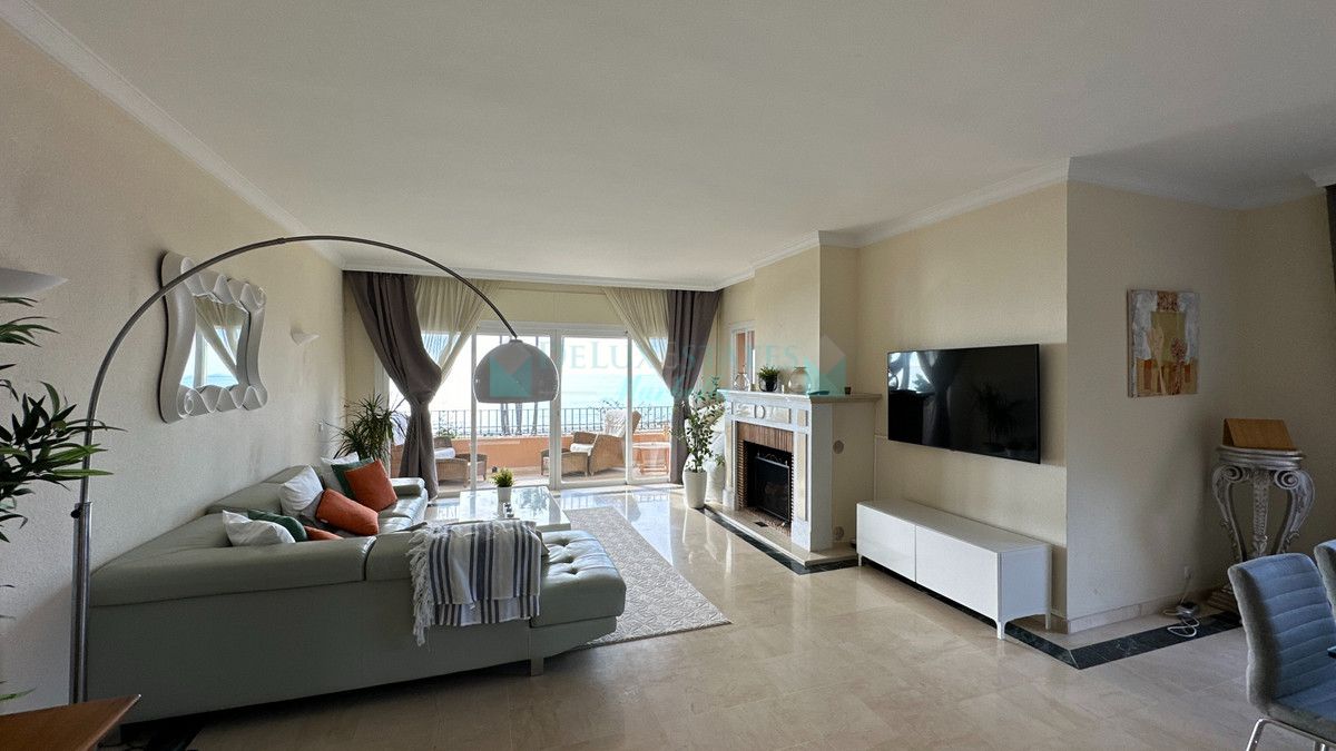 Ático en alquiler en Estepona