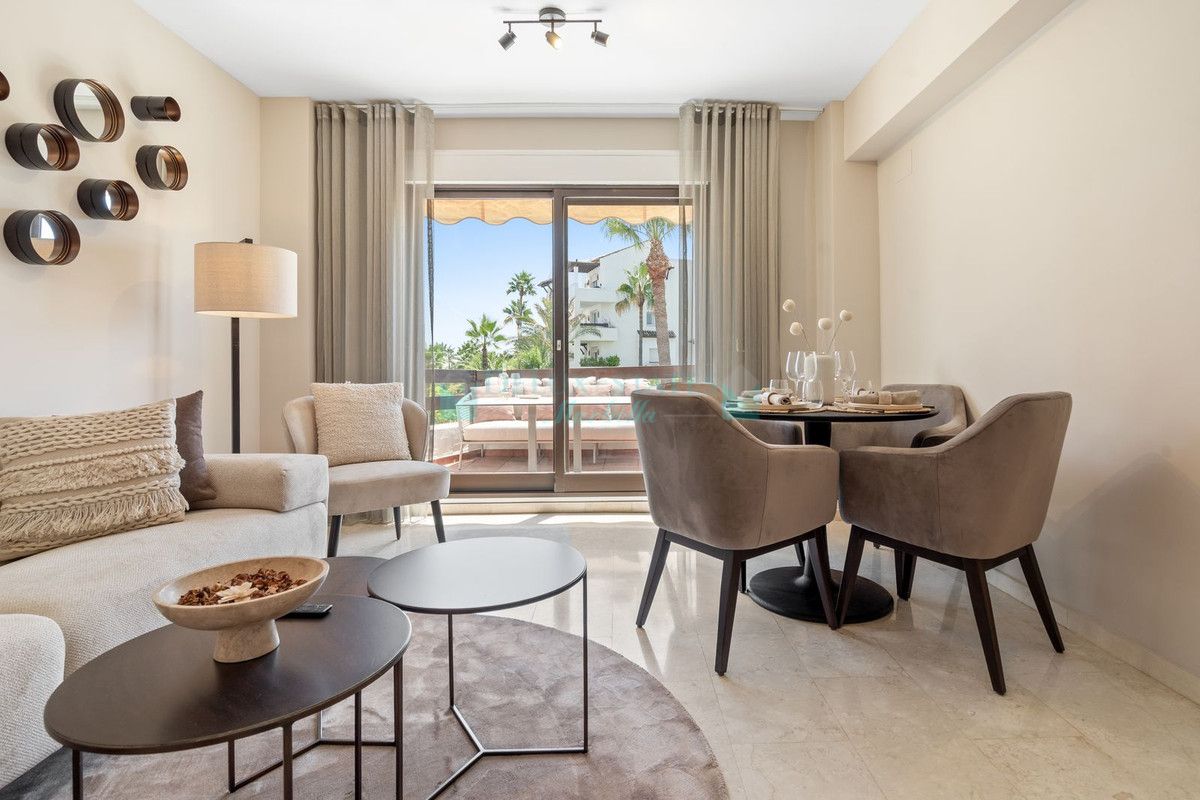 Apartamento en venta en Estepona