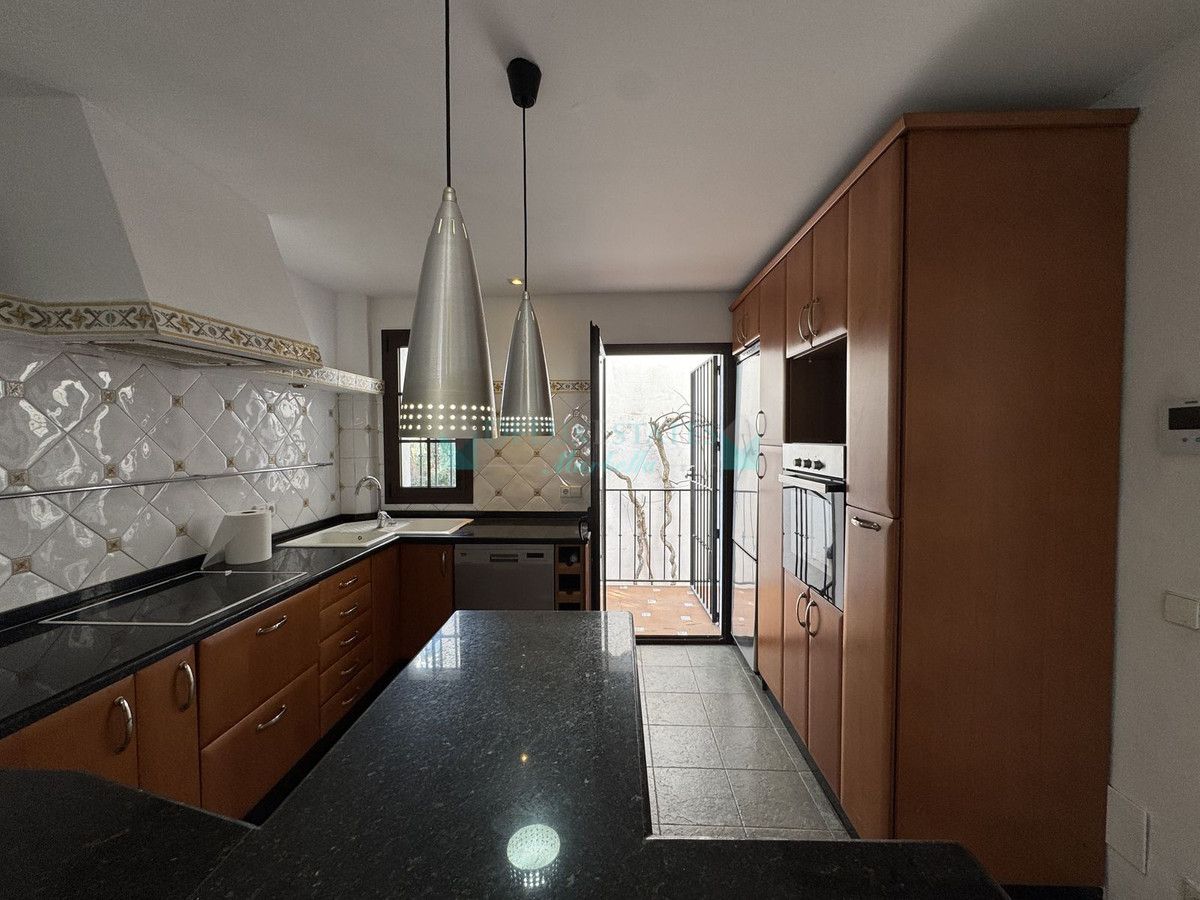 Town House for sale in Marbella