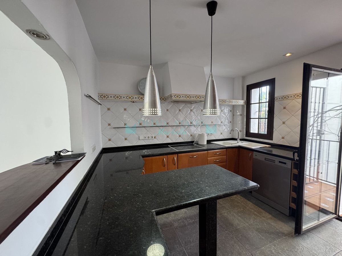 Town House for sale in Marbella