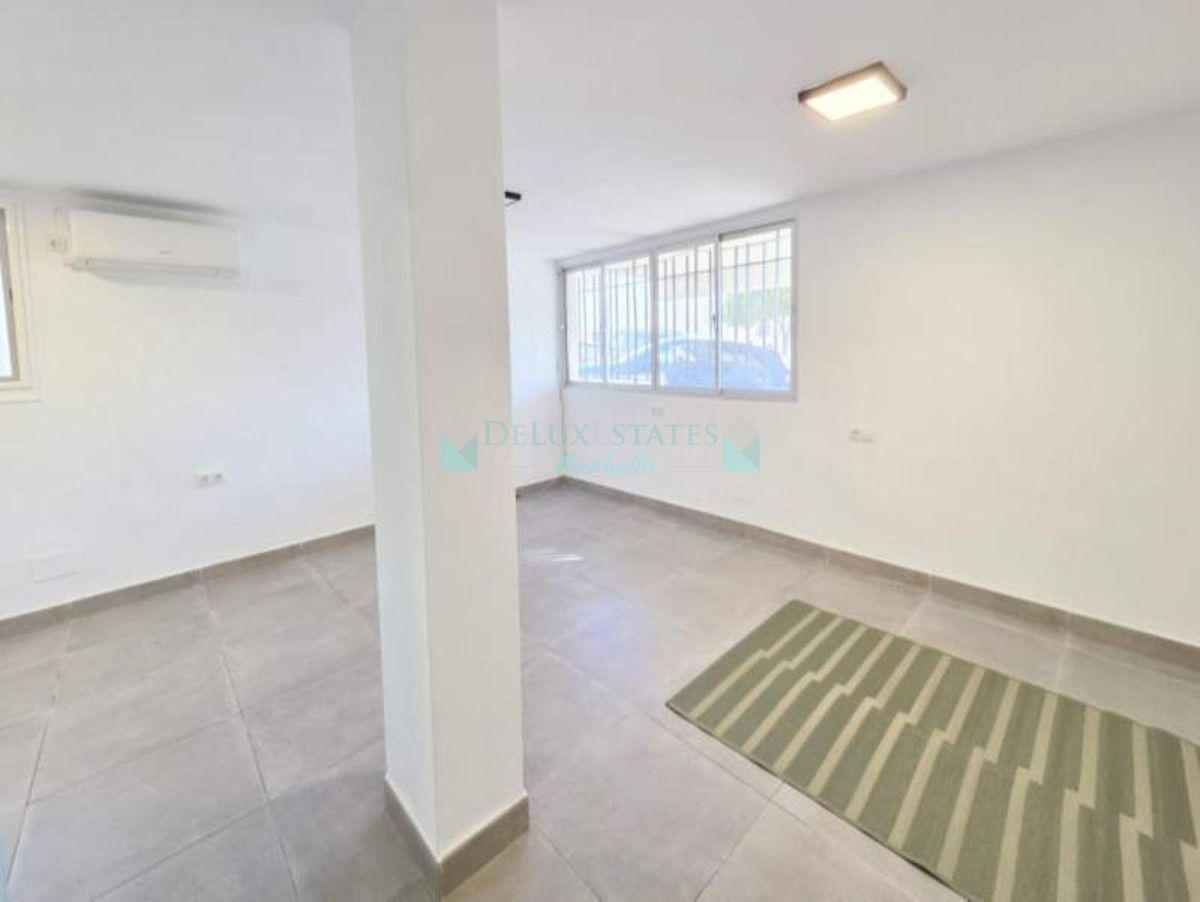 Studio for sale in Estepona