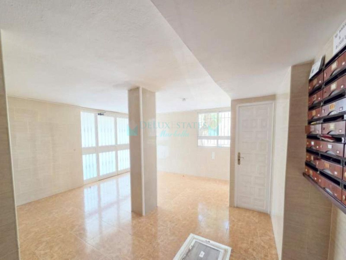 Studio for sale in Estepona