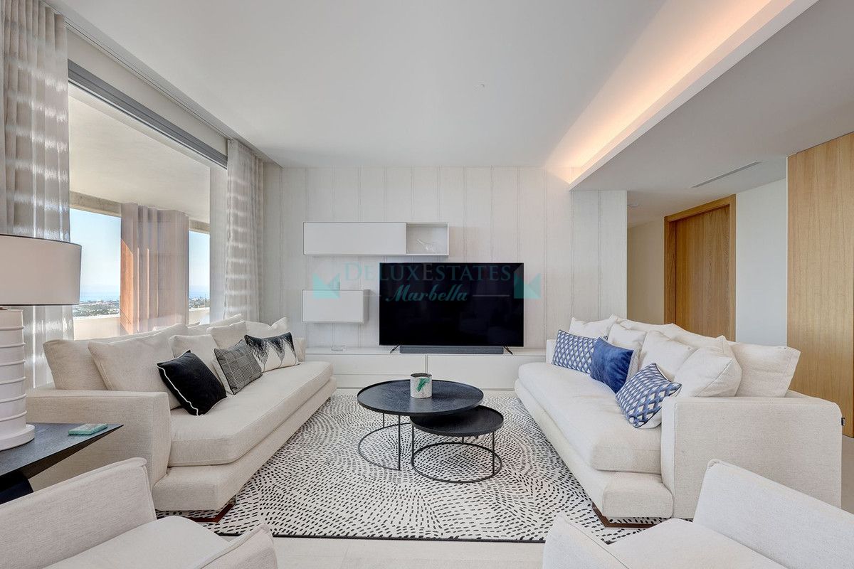 Apartamento en alquiler en La Quinta, Benahavis