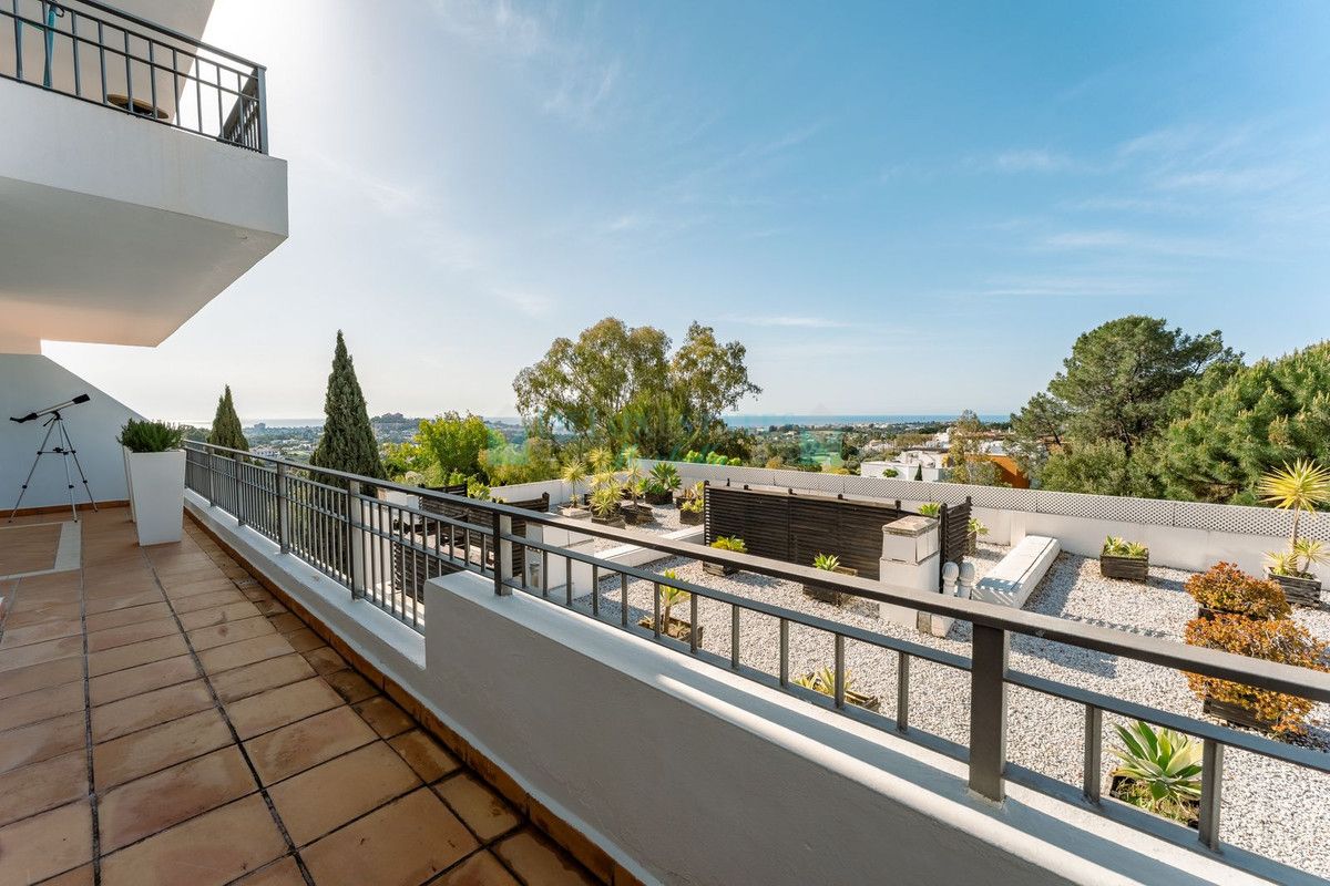 Apartment for rent in La Quinta, Benahavis
